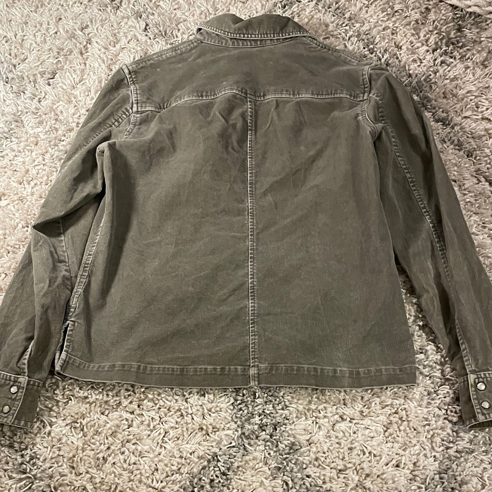 Eddie Bauer Olive Button Down Shirt‎ - Picture 8 of 13